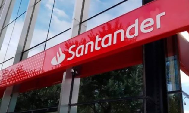 El Juzgado de lo Social obliga al call center del Banco Santander a aplicar el convenio colectivo de este sector en Cantabria